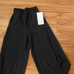 Lululemon Wonder Cuolette Pants
